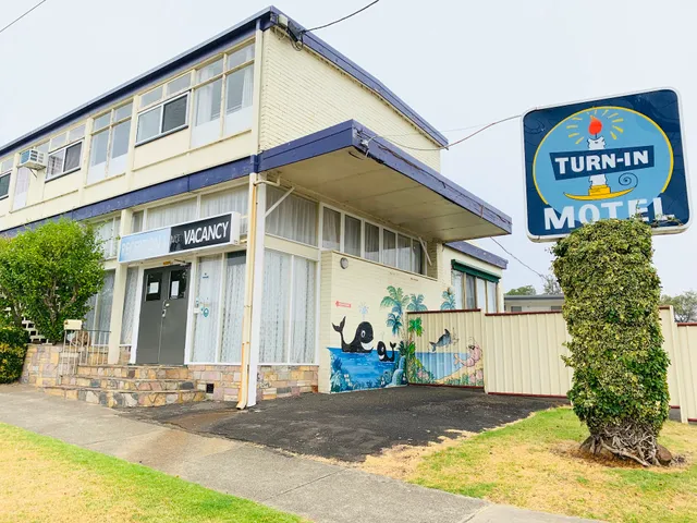 Turn-In Motel