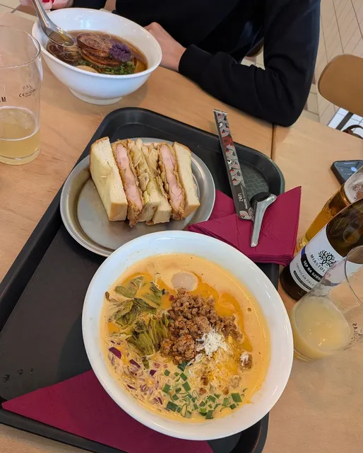 Strachocińska 170 - Food Hall