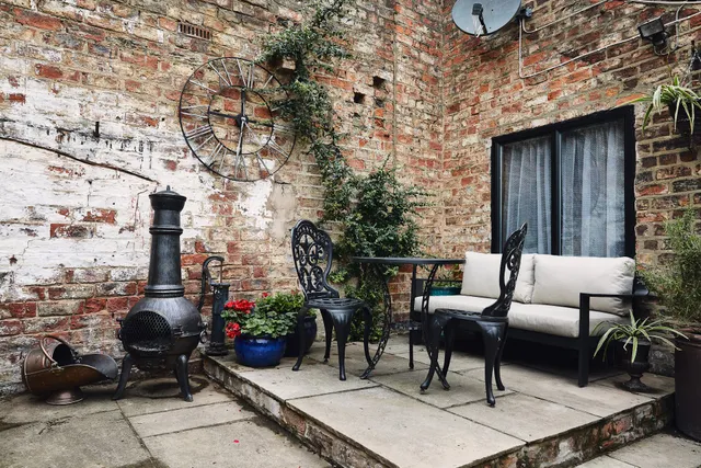 101 House At The End