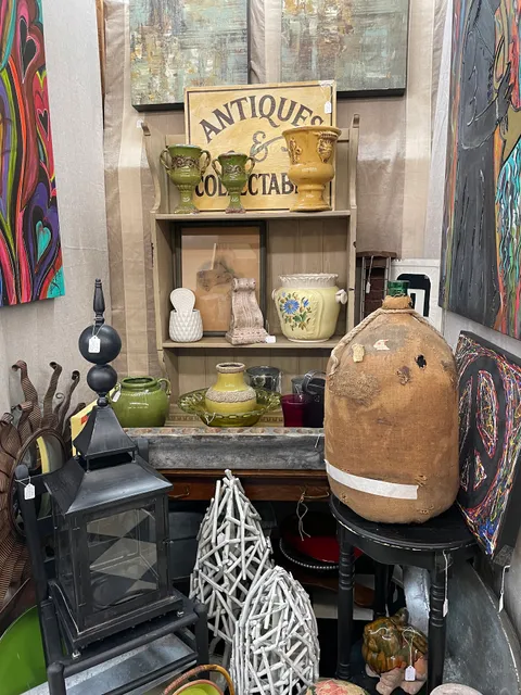 Vendor's Emporium Craft Mall