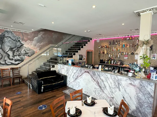 Asees Indian Restaurant Wollongong - Best Indian Food | Party Hall in Wollongong