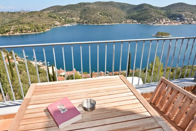 Odysseion Apartments