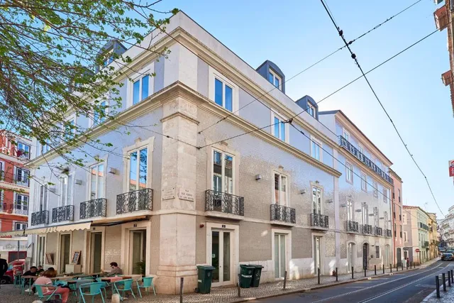 Lisbon Five Stars Combro 7