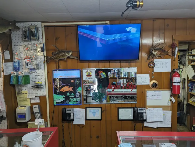 Angler's Edge Fish Play Sport