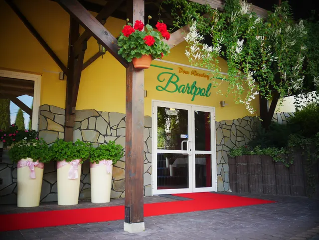 Dom Weselny Bartpol Family & SPA