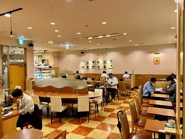 Caffè Veloce - Shinjuku 3(San)-chome