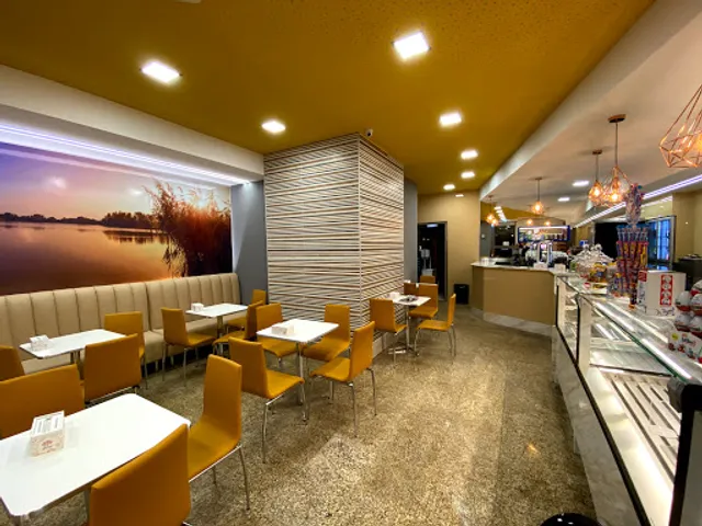 Pastelaria Flor De Lafões