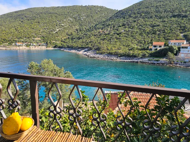Marina Apartments - Zarace - Hvar