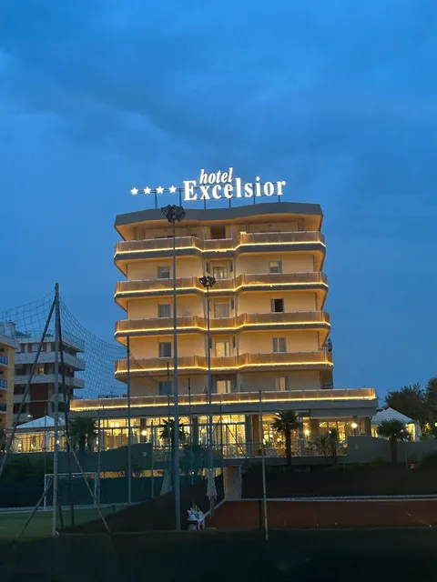 Hôtel Excelsior