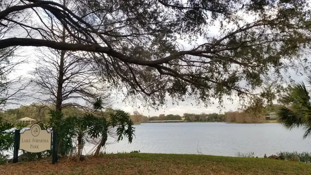 Lake Formosa Park