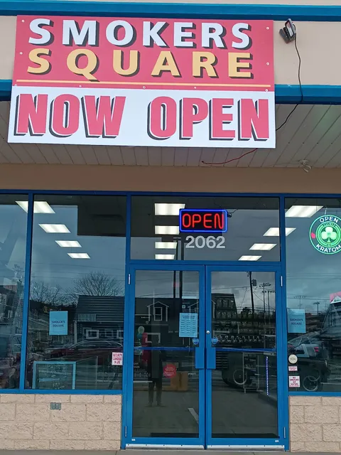 SMOKER'S SQUARE VAPE & SMOKE SHOP