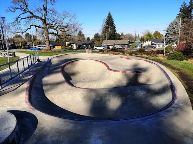 Kʰunamokwst Park Skate Park