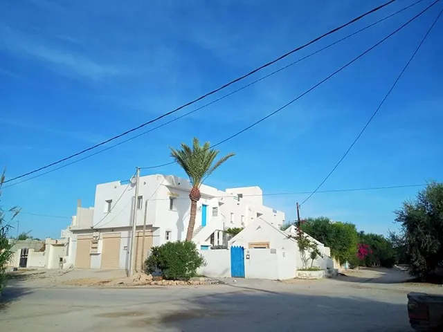 دار يانيس جربة