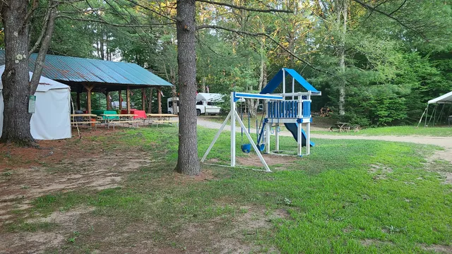 Medcalf Acres Riverfront Campground - Camping in the Adirondacks