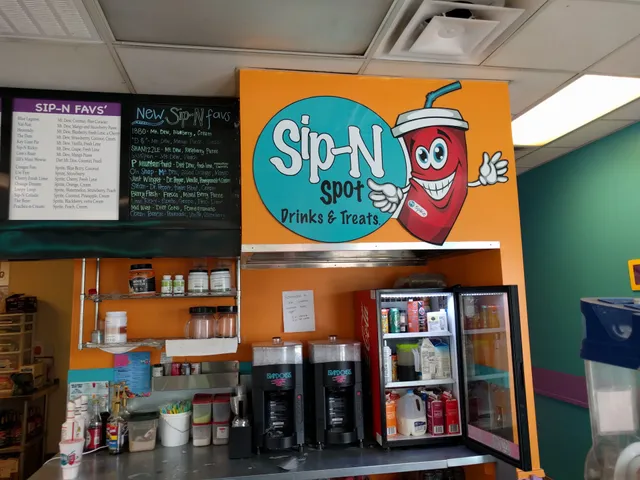 Sip-N Drinks & Treats
