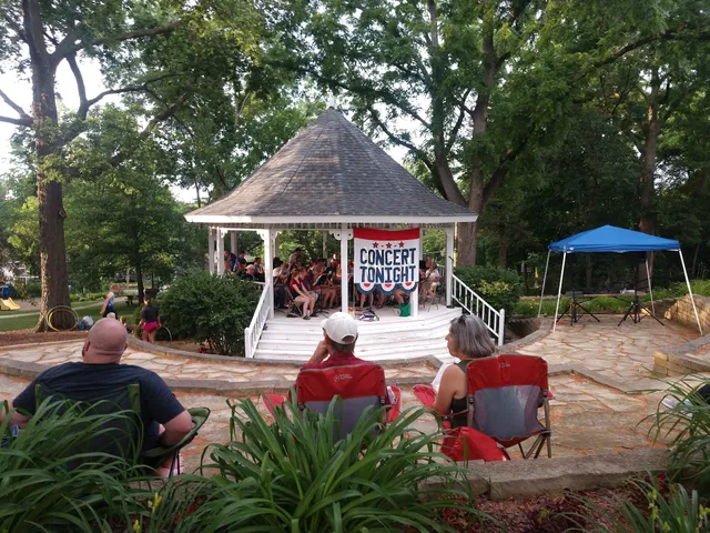 Mount Vernon-Lisbon Community Development Group