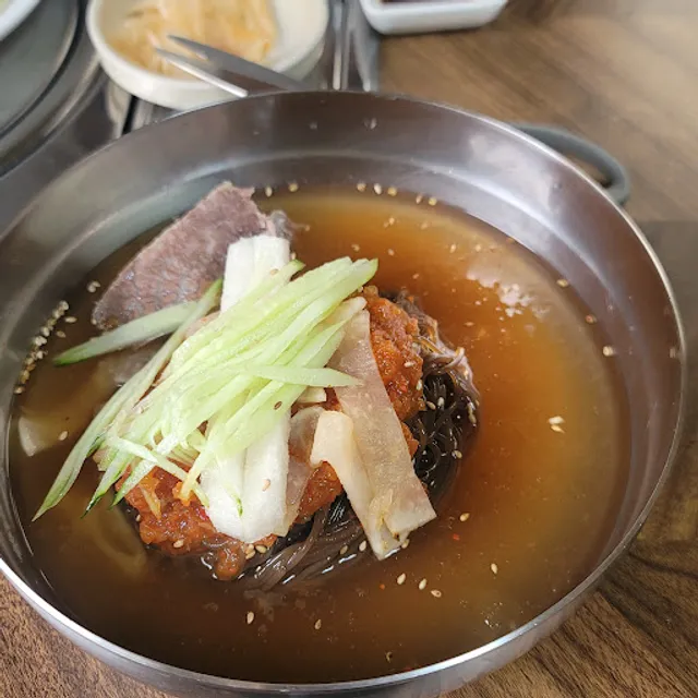황산밀냉면 용호동점