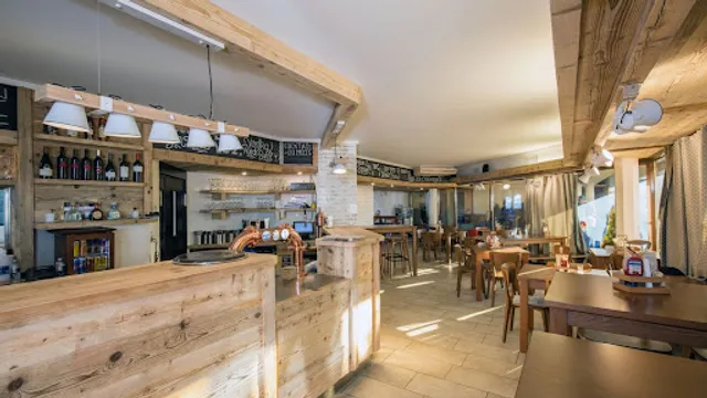 Seven Burgers & Beers