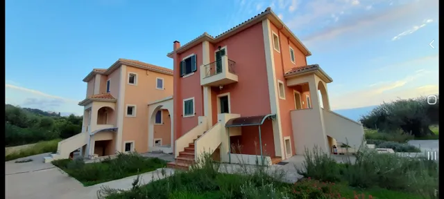 Elaionas Villa in Svoronata village