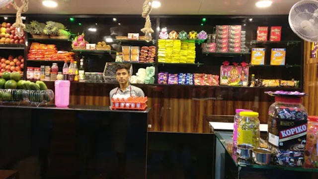 Mr Tea the container Cafe