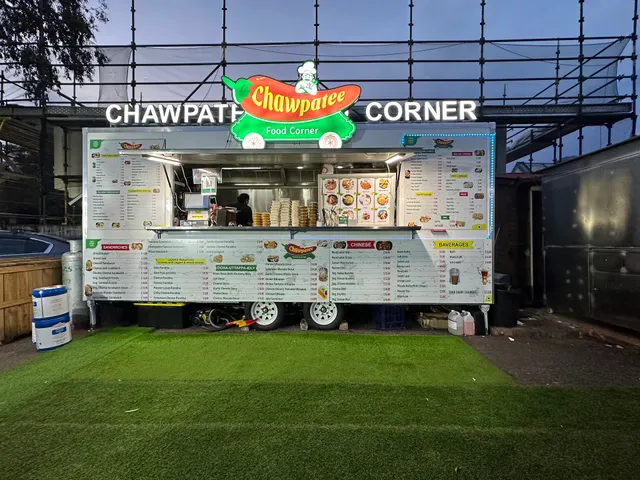 Chawpatee Food Corner