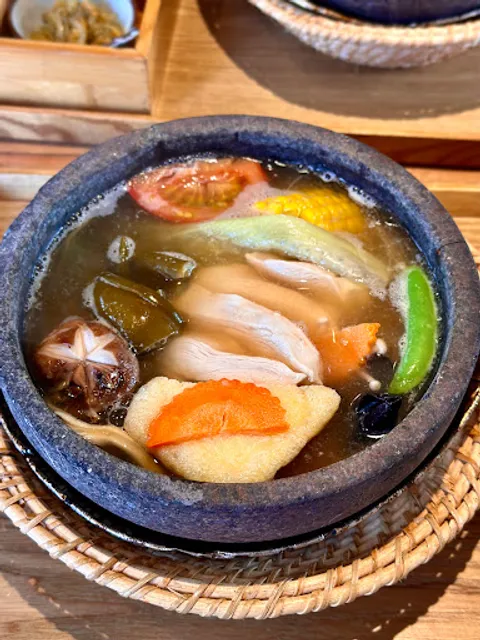 八二親食 將軍村