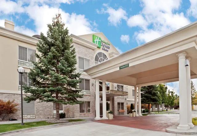 Holiday Inn Express & Suites Idaho Falls by IHG