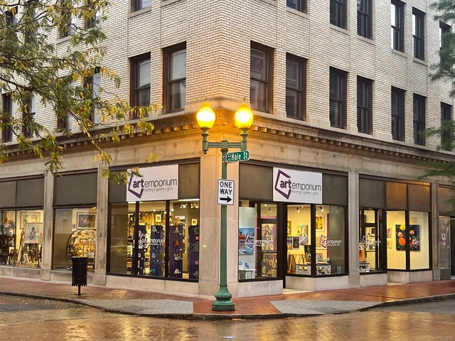 Art Emporium