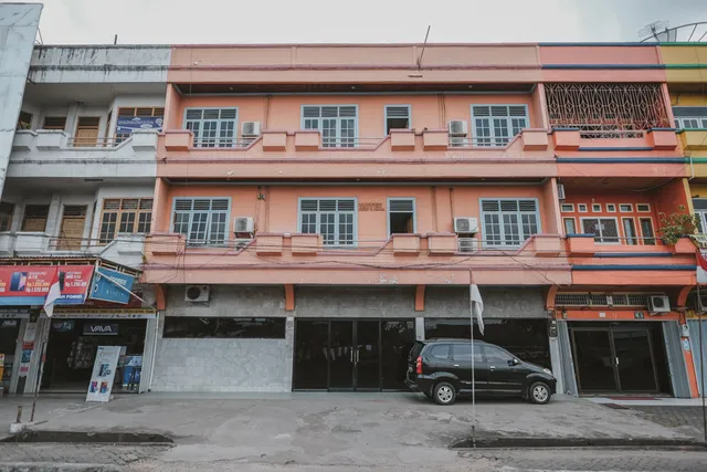 RedDoorz near Transmart Jambi