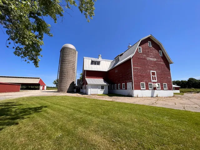 Eastmanville Farm County Park