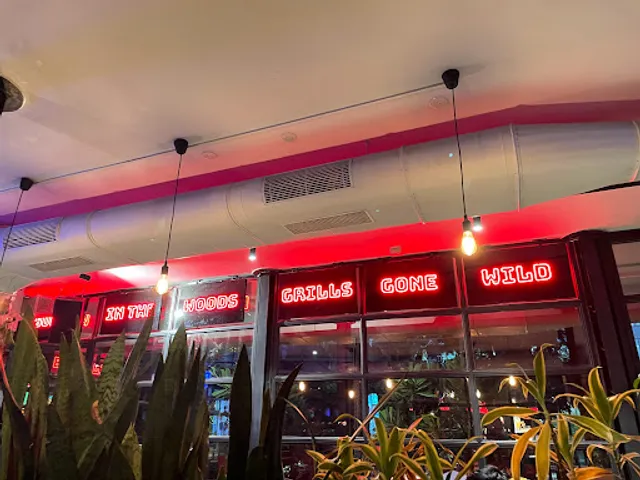 BOSS BURGER BREWS B.B.Q.s