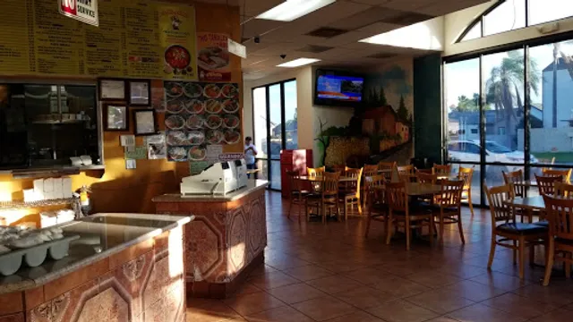 Alberto's Mexican Food