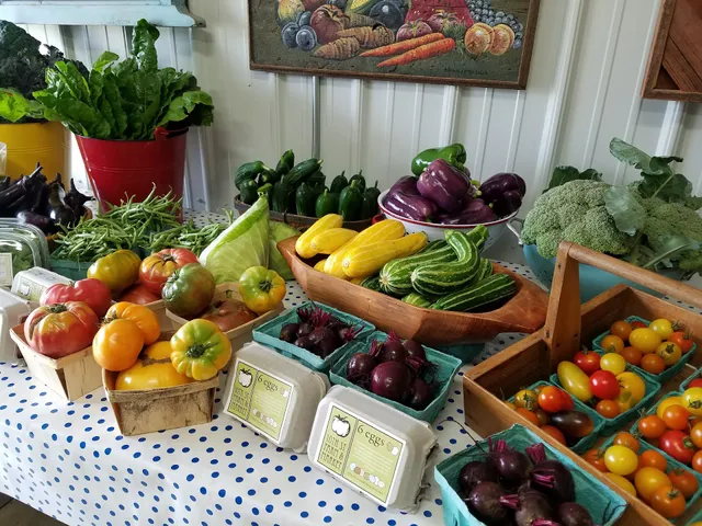 10th St. Farm and Market