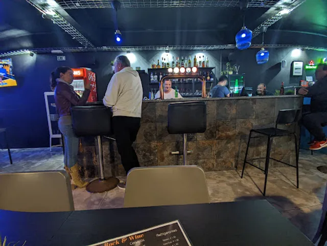 Arena Sports Pub