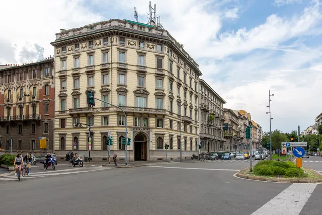 Daplace - Corso Monforte Suites