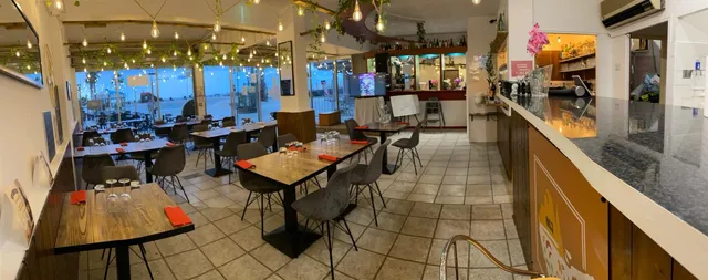 Le Bord de Mer, Tashinow