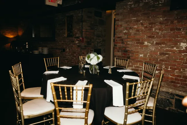 Pawling Flowers & Gifts