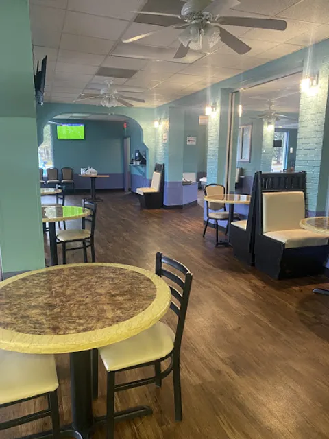 El Juan Mariscos & Grill