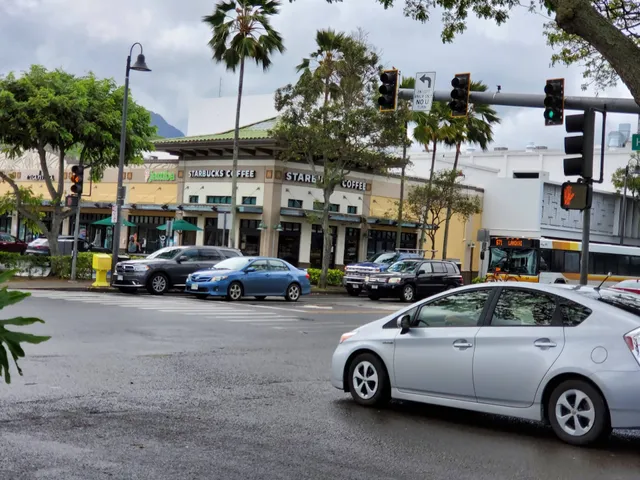 Kailua Shopping Center
