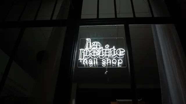 La Petite Nail Shop