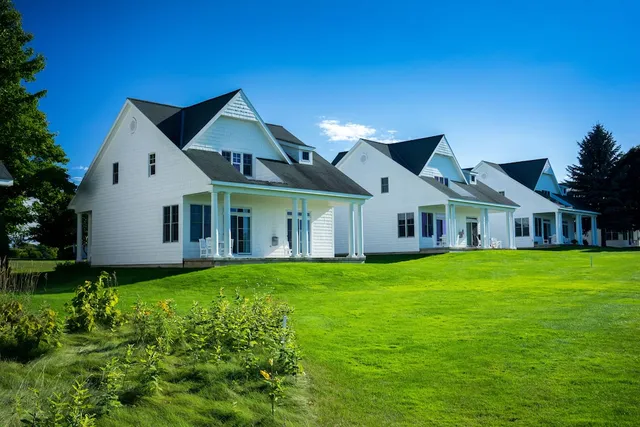 Cottages at Bay Harbor