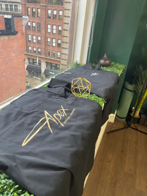 Apex Massage Lounge