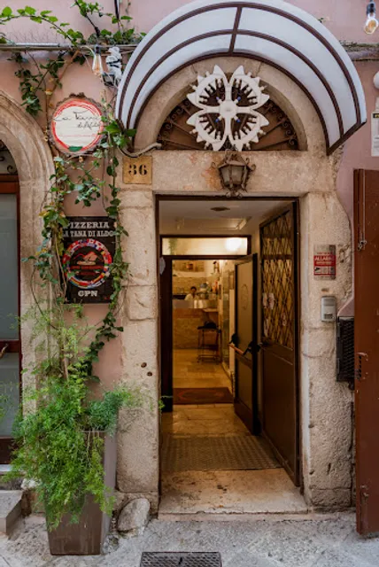 La Tana di Aldo | Pizzeria Napoletana