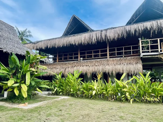 Siargao Sunflower Suites