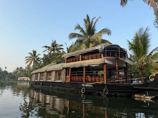 Meenakshi River Villa