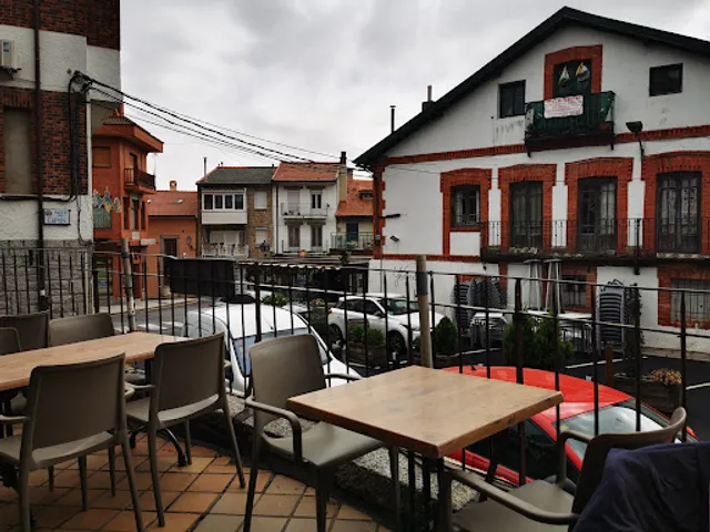 RESTAURANTE YEYU (NO REALIZAMOS RESERVAS EN TERRAZA)