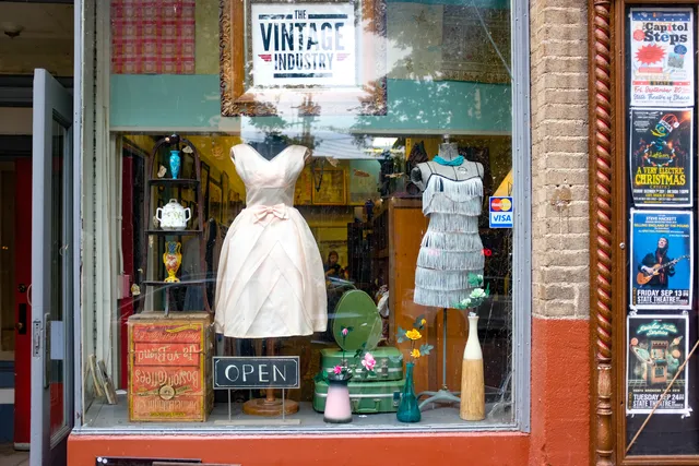 Grace Auction & Estate Gallery