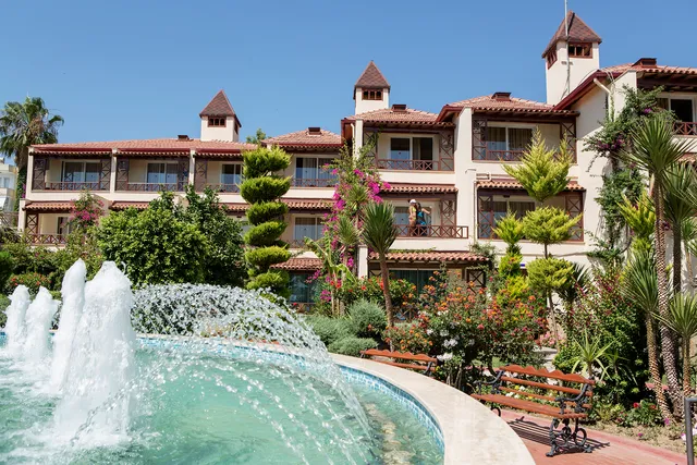 Saphir Hotel & Villas