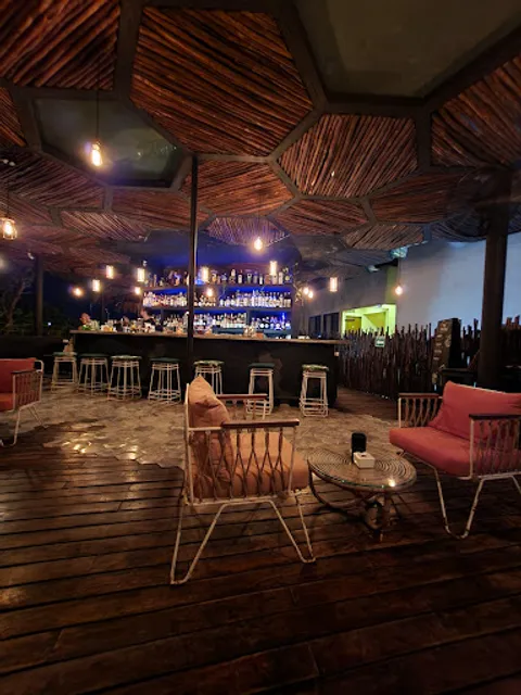 Naná Rooftop Bar