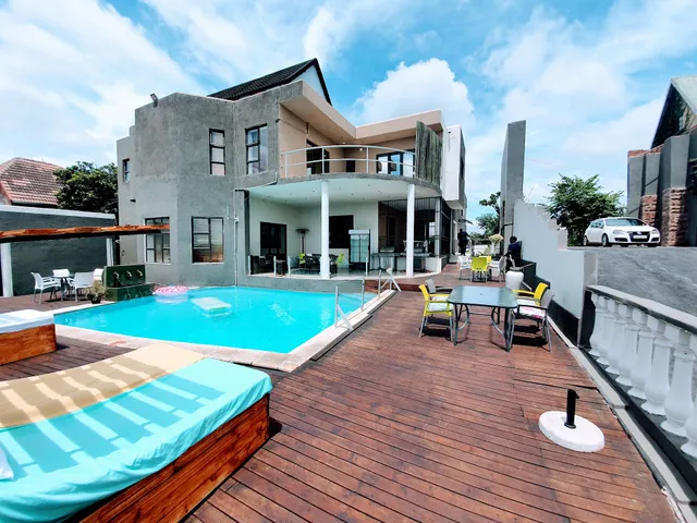 Naldorado Executive Villa